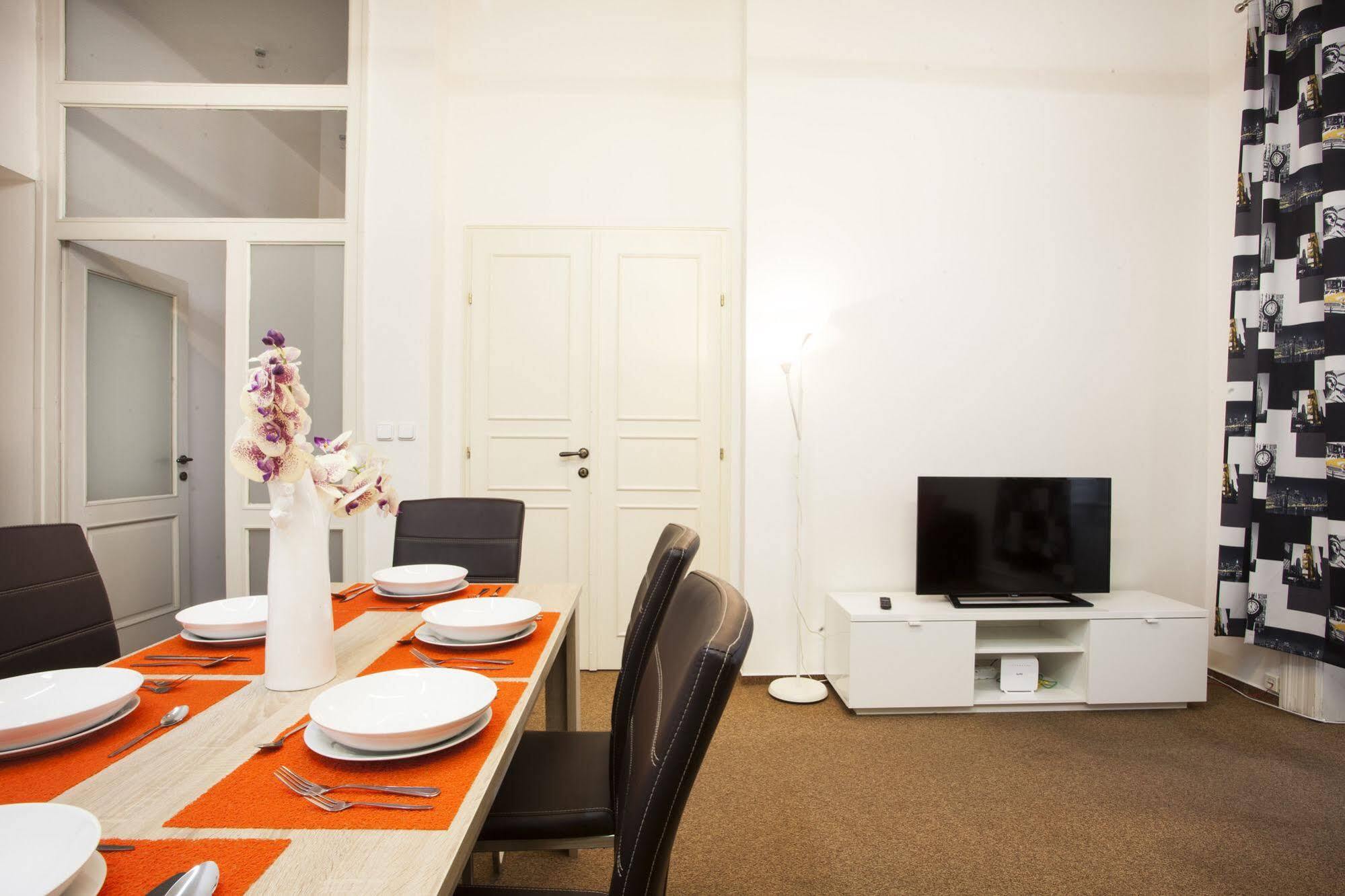 Vltava Apartments פראג מראה חיצוני תמונה